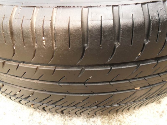 ขายยาง มิชลิน MICHELIN-energyขนาด185/60ขอบ15นิ้ว ปี10 เส้นละ380บาท(4 เส้น=1400บ)