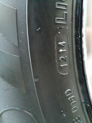 ขายด่วน VENTURY 2.7 เกียร์ออโต้ ราคาถูก รถหรู สภาพสวย