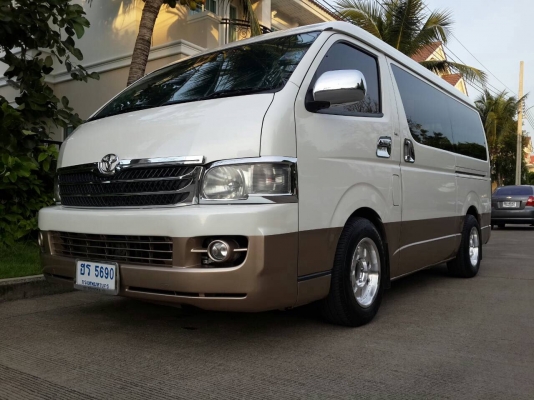 ขายด่วน VENTURY 2.7 เกียร์ออโต้ ราคาถูก รถหรู สภาพสวย ขายด่วน VENTURY 2.7 เกียร์ออโต้ ราคาถูก รถหรู สภาพสวย