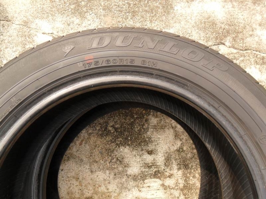 ขายยาง ดันล็อป Dunlop-SP31ขนาด175/60ขอบ15นิ้ว ปี12 เส้นละ400บาท(4 เส้น=1500บ)ดอกหนา ใช้ได้อีกนานT.092-9351644
