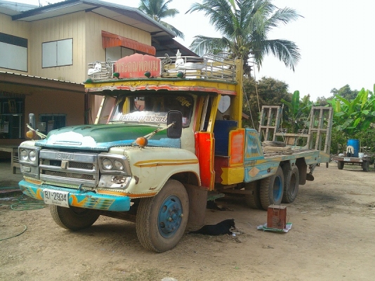 ขายสิบล้อหน้ายาว