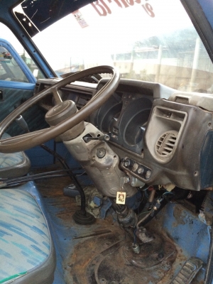 หกล้อ อีซูซุ KS115แรงดั้ม ยกหัวได้ พ.มาลัยเพาเวอร์ เล่มทะเบียนพร้อมโอน