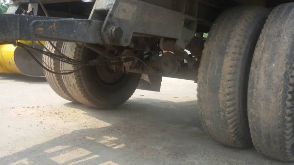 ขายลูกพ่วง2คาน สภาพสวยพร้อมใช้งาน  เอกสารพร้อมโอน สนใจโทร090-8588220คุณนะ ID:narong498 หรือwww.truck.in.th/498