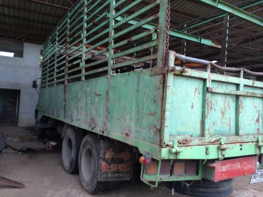 10ล้อร็อคกี้เพลาเดียว ห้างแท้175แรงFVM12QYช่วงยาว กระบะคอกเหล็ก7ม.ช่วงล้อ5ม. หัวบาง เครื่องสวย คัสซีสวย เล่มพร้อม... 10ล้อร็อคกี้เพลาเดียว ห้างแท้175แรงFVM12QYช่วงยาว กระบะคอกเหล็ก7ม.ช่วงล้อ5ม. หัวบาง เครื่องสวย คัสซีสวย เล่มพร้อม...