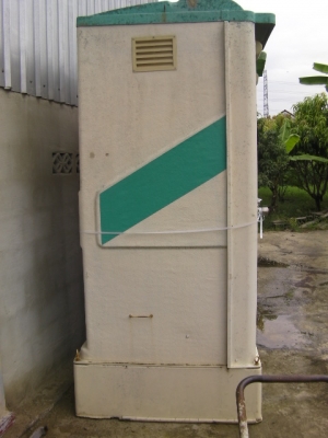 ห้องน้ำญี่ปุ่นแท้มีให้เลือก4ตู้ขายตามสภาพนอกราคาเริ่มต้นที่7,000-10,000บาท