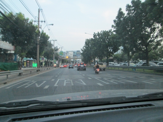 ลองกล้องครับ