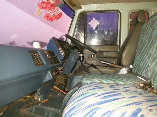 ขายนางฟ้า 240 พ่วงแม่-ลูก เครื่องดี6SD1 คัชซีสวยFXZ พ.เพาเวอร์ เบรกทิฟฟี่ แอร์เย็น สภาพพร้อมใช้งาน เอกสารพร้อมโอน สนใจโทร 090-8588220คุณนะ ID:narong498 หรือ www.truck.in.th/498 จัดไฟแนนซ์ได้ เงื่อนไขง่ายๆวันเดียวรับรถ