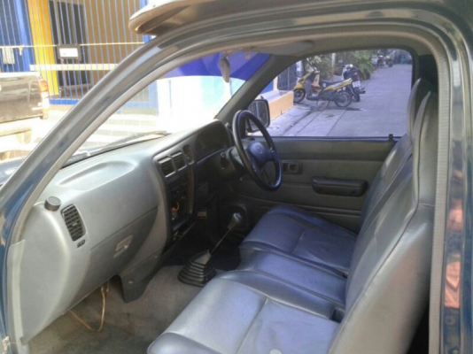 Toyota Hilux Tiger 1999 เครื่อง 2L รถขับดี เลขไมล์วิ่งน้อย สีน้ำเงิน Toyota Hilux Tiger 1999 เครื่อง 2L รถขับดี เลขไมล์วิ่งน้อย สีน้ำเงิน