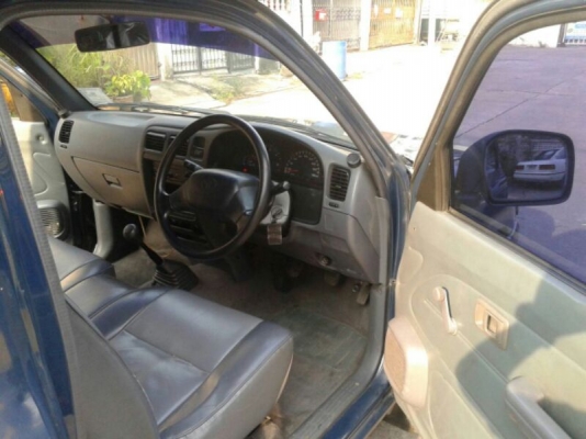 Toyota Hilux Tiger 1999 เครื่อง 2L รถขับดี เลขไมล์วิ่งน้อย สีน้ำเงิน Toyota Hilux Tiger 1999 เครื่อง 2L รถขับดี เลขไมล์วิ่งน้อย สีน้ำเงิน