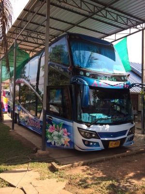 ขายด่วนรถทัวร์ 10 ล้อ 2 ชั้น 3.3 ล้าน