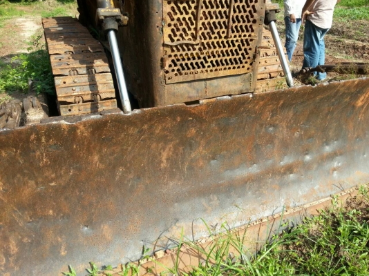 แทรกเตอร์D50A สภาพดี พร้อมใช้..รถแรงดีมาก เครื่องดี...