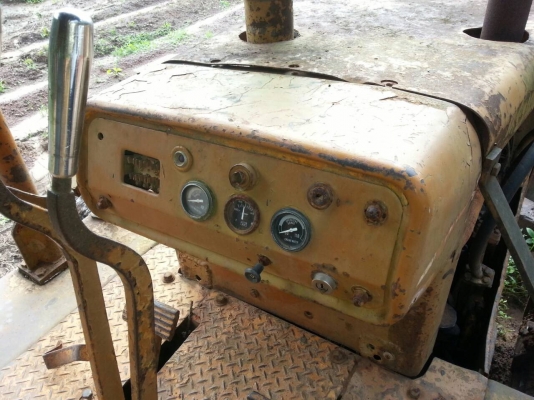 แทรกเตอร์D50A สภาพดี พร้อมใช้..รถแรงดีมาก เครื่องดี...