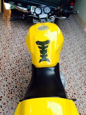 ขาย DUCATI M400 ปี 2002 เครื่องฟิตมาก ขาย DUCATI M400 ปี 2002 เครื่องฟิตมาก