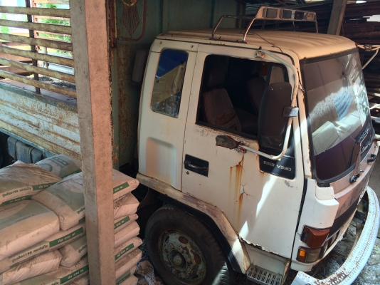 (ขาย6ล้อ2คัน)6ล้อISUZU NPR 115แรงและFSR 145แรง..รถห้างแท้ เล่มพร้อม ขายคู่หรือเยก..ว่ามา