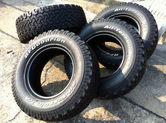 ขายยาง BF Goodrich All-terrain ขนาด 265 70 r16 ปี10