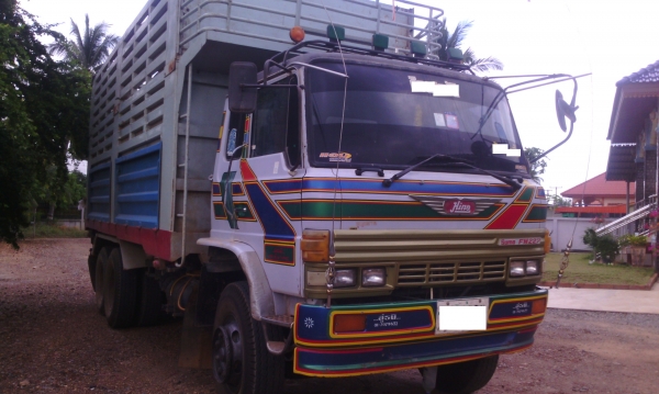 HINO 227 220 แรงม้า 2 เพลาดัมพ์