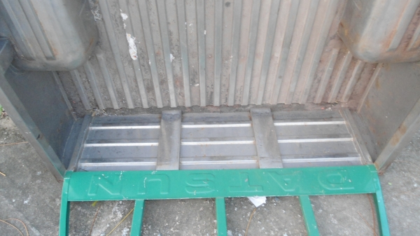 ขายกระบะเลส ดัสสัน ช้างเหยียบ 4ขอ ไฟตั้งสภาพสวยๆ ขายกระบะเลส ดัสสัน ช้างเหยียบ 4ขอ ไฟตั้งสภาพสวยๆ