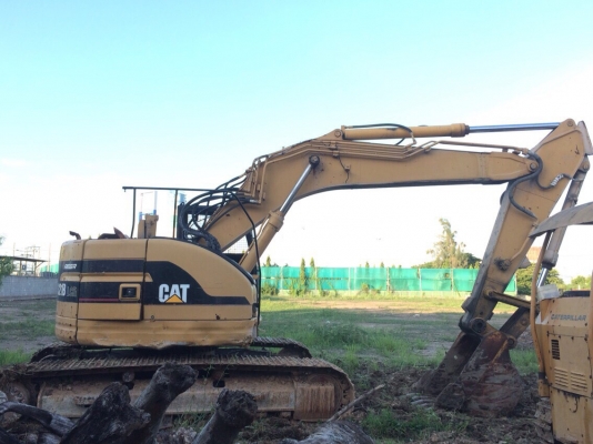 ขายรถแบคโฮ CAT 321B เอกสารอินวอย ราคา 1000000