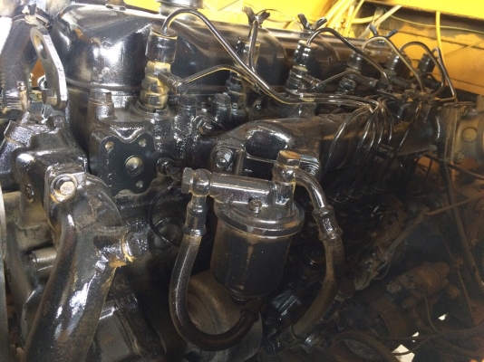 ต้องการขายรถบด3ล้อเหล็กSAKAI R2 ตรวจเช็คทำสีพร้อมใช้ เอกสารเล่มทะเบียน