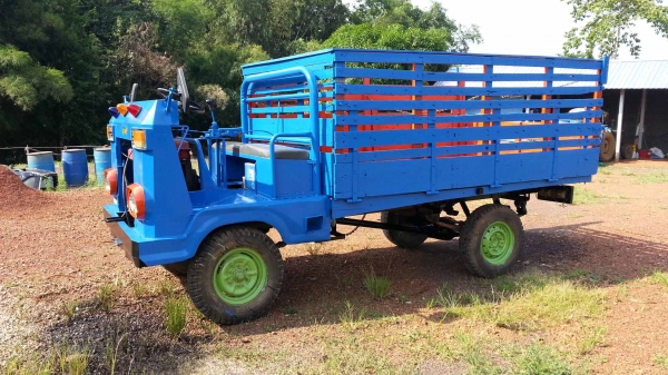 ขายอีแต๋นพร้อมใช้งานเปิดข้างได้ สตาร์ทกุญแจ และสตาร์ทมือหมุนได้