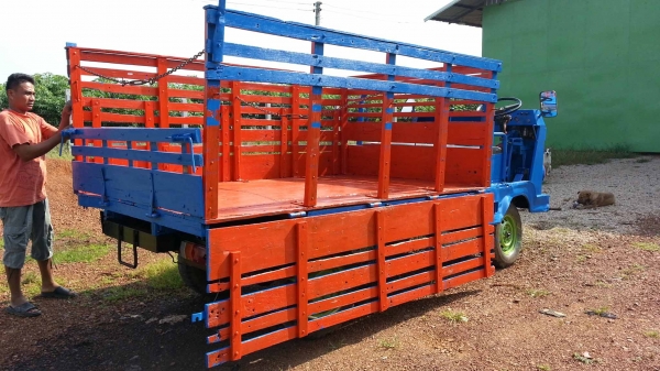 ขายอีแต๋นพร้อมใช้งานเปิดข้างได้ สตาร์ทกุญแจ และสตาร์ทมือหมุนได้