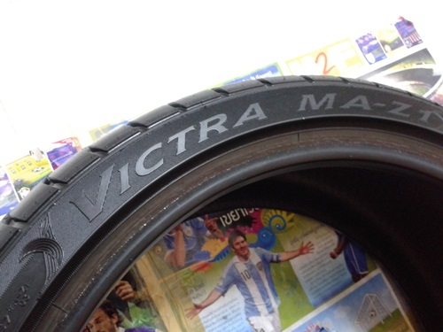 ยาง,205-40-17 MAXXIS MA-Z1 ดอกหนาปลายปี12หนึ่งคู่ 2,500 ยาง,205-40-17 MAXXIS MA-Z1 ดอกหนาปลายปี12หนึ่งคู่ 2,500