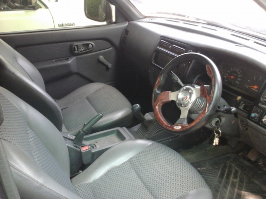 ขาย Strada ปี 2543 ราคา 138,000 ลดเหลือ128,000 !!