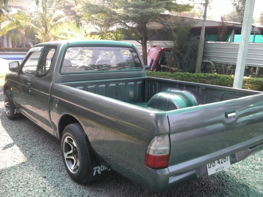 ขาย Strada ปี 2543 ราคา 138,000 ลดเหลือ128,000 !!