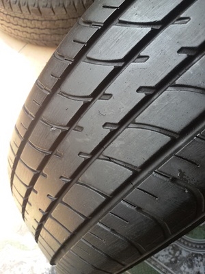 ขายยาง185/60/15 ปี 0313  DUNLOP SP2030    4 เส้น