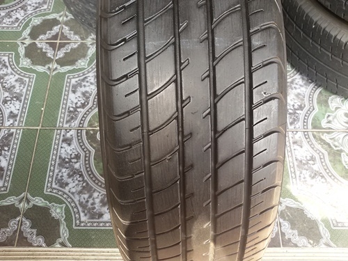 ขายยาง185/60/15 ปี 0313  DUNLOP SP2030    4 เส้น