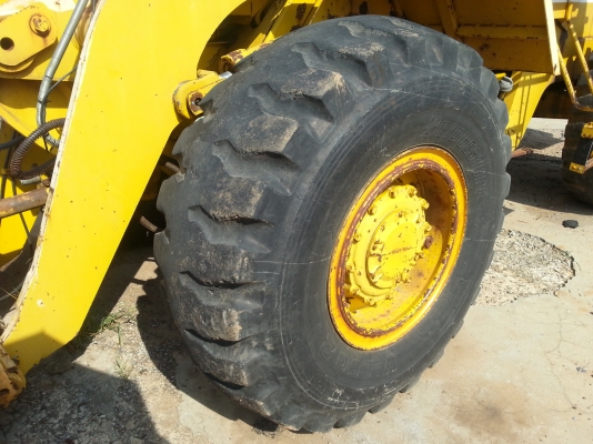 ขายรถตัก CAT 936Z ขายรถตัก CAT 936Z