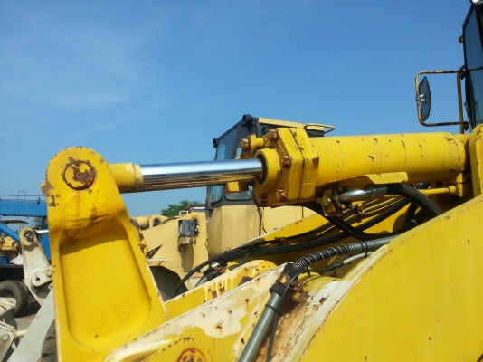 ขายรถตัก CAT 936Z ขายรถตัก CAT 936Z