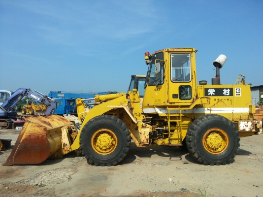 ขายรถตัก CAT 936Z ขายรถตัก CAT 936Z
