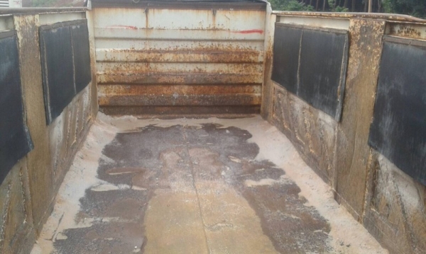 รถอีซูซุ 10 ล้อดั้ม 360 แรงม้า. ปี 55 ( ขายแม่ , ลูก ) , ( รถวิ่ง 2xx,xxx กม. ) สนใจติดต่อ 081 - 6079515 รถอีซูซุ 10 ล้อดั้ม 360 แรงม้า. ปี 55 ( ขายแม่ , ลูก ) , ( รถวิ่ง 2xx,xxx กม. ) สนใจติดต่อ 081 - 6079515