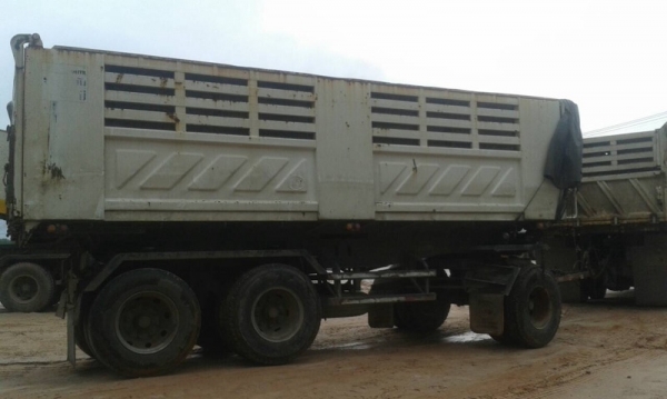 รถอีซูซุ 10 ล้อดั้ม 360 แรงม้า. ปี 55 ( ขายแม่ , ลูก ) , ( รถวิ่ง 2xx,xxx กม. ) สนใจติดต่อ 081 - 6079515 รถอีซูซุ 10 ล้อดั้ม 360 แรงม้า. ปี 55 ( ขายแม่ , ลูก ) , ( รถวิ่ง 2xx,xxx กม. ) สนใจติดต่อ 081 - 6079515