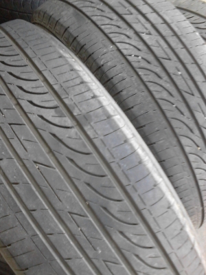 215/60R16 BRIDGESTONE TURANZA  GR90 ปี2012  มี 3  เส้น   TEL.081-427-3941