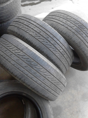 215/60R16 BRIDGESTONE TURANZA  GR90 ปี2012  มี 3  เส้น   TEL.081-427-3941