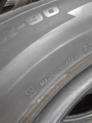 215/60R16 BRIDGESTONE TURANZA  GR90 ปี2012  มี 3  เส้น   TEL.081-427-3941