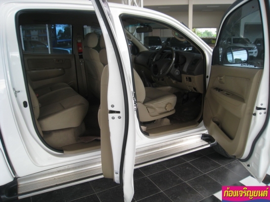 TOYOTA HILUX VIGO 2.5E PRERUNNER 4ประตู ปี 2010 TOYOTA HILUX VIGO 2.5E PRERUNNER 4ประตู ปี 2010