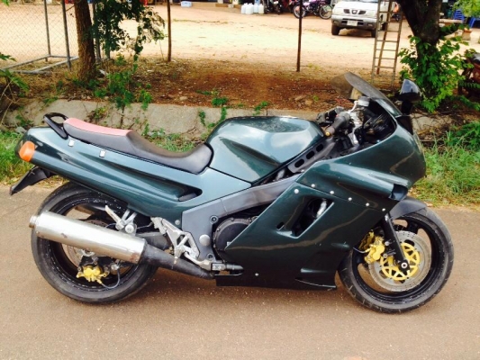 ขาย zzr 1100 เอกสารอินวอย ขายถูกๆครับ