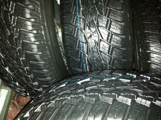 ยางใหม่  Toyo  225 x 70 x 16 ปี 14