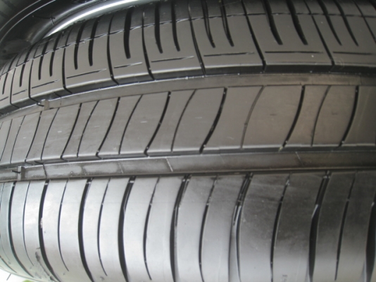 ขายล้อแม็ก Honda brio amaze 14" พร้อมยางปี13 สนใจติดต่อเล็กคลองสามครับ 081-3747940