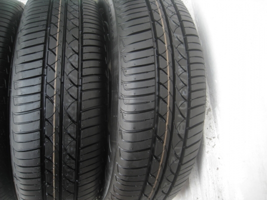 ขายล้อแม็กมือสอง Mitsu mirage 14" พร้อมยางปี13 สนใจติดต่อเล็กคลองสามครับ 081-3747940