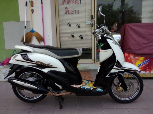 Fino ลายPS สีขาว-ดำ รถปี56 เดิมๆ สวยๆ ราคาถูกครับ