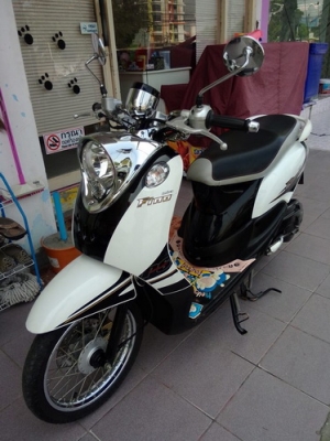 Fino ลายPS สีขาว-ดำ รถปี56 เดิมๆ สวยๆ ราคาถูกครับ