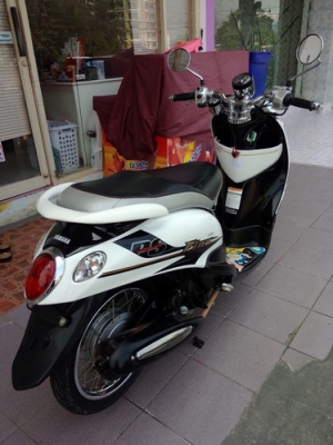 Fino ลายPS สีขาว-ดำ รถปี56 เดิมๆ สวยๆ ราคาถูกครับ