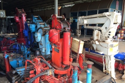 ขายเครนยูนิค 2.6 ตัน 5 ปลอก 4 ชัก เครนมือสองจากญี่ปุ่น