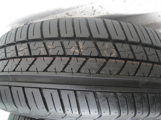 ขายล้อแม็กมือสอง Toyota vios 12 ก้าน 15"พร้อมยางปี13 สนใจติดต่อเล็กคลองสามครับ 081-3747940