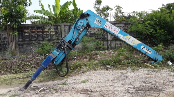 ขาย เครนติรถบรทุก Tadano Super Z 503 5ตัน ( 3 ปลอก สภาพสวย)