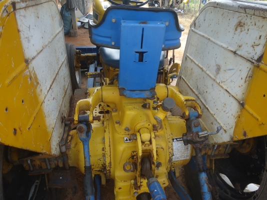 ขายสองพี่น้องคู่แฝดราคาถูกๆๆเจ้าของอยากได้รถสิดล้อคันเหลืองขายแล้ว